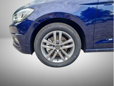 Volkswagen Touran 1.5 TSI 150 DSG Confortline 7 places