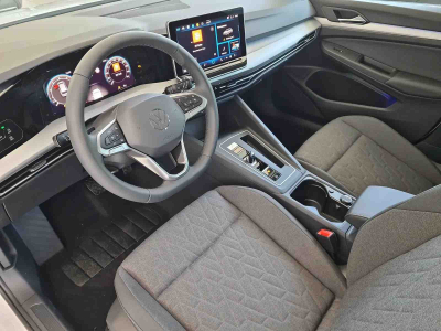 Volkswagen Golf 1.5 eTSI 150 DSG LIFE