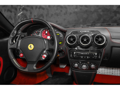 Ferrari F430 Coupé - GRIGIO SILVERSTONE / ROSSO