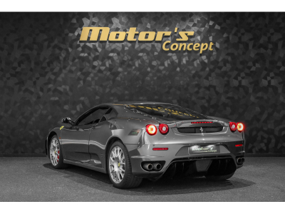 Ferrari F430 Coupé - GRIGIO SILVERSTONE / ROSSO