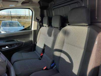 Citroën Berlingo L2H1 AT 130 Kamera/3 Sitzer/Smartlink