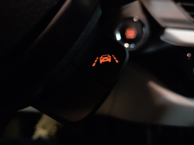 Suzuki Swift Essence/hybrid