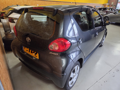 Toyota Aygo 1.0 ESSENCE