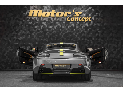 Aston Martin V8 Vantage AMR - 1 OF 200