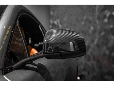 Aston Martin V8 Vantage AMR - 1 OF 200