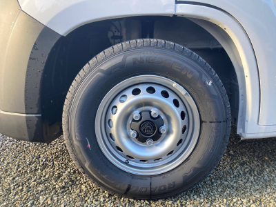 Peugeot Boxer 2.2 BlueHDI 180 EAT8 L4H2