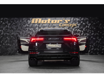 Lamborghini Urus V8 - NERO HELENE / BIANCO POLAR