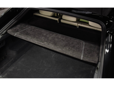 Lamborghini Urus V8 - NERO HELENE / BIANCO POLAR