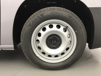 Peugeot Partner L1H1 AT 130 3 Sitzer/Klimaauto/Kamera