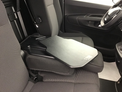 Peugeot Partner L1H1 AT 130 3 Sitzer/Klimaauto/Kamera