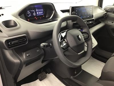 Peugeot Partner L1H1 AT 130 3 Sitzer/Klimaauto/Kamera