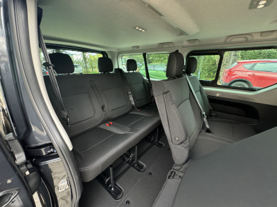 Renault Trafic 150 L2H1 AT9 AHK/Kamera/9 Sitzer