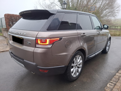 Land-Rover Range Rover Sport 3.0 SDV6 HSE