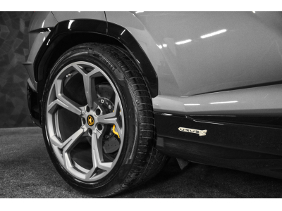 Lamborghini Urus S V8 - GRIGIO KERES
