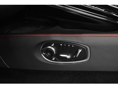 Aston Martin Vantage 4.0 V8 Coupé