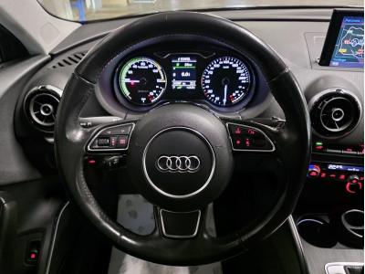 Audi A3 E-TRON SPORTBACK BANG OLUFSEN PANO LED NAVI