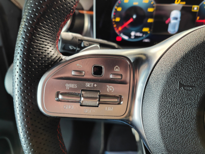 Mercedes-Benz A 180 A180d PACK AMG PACK LIGHT GPS BLUETOOTH CAMERA