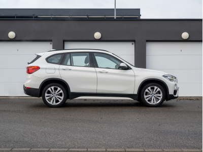 BMW X1 18i SDRIVE SPORT