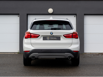 BMW X1 18d xdrive X-LINE