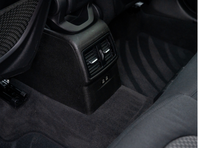 BMW X1 18d xdrive X-LINE