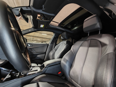 BMW 218 218iA PACK M BOITE AUTO GPS LED CARPLAY