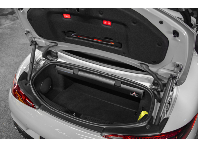 Mercedes-Benz SL 63 AMG 4 MATIC + V8 Bi-Turbo - ALPINE GREY