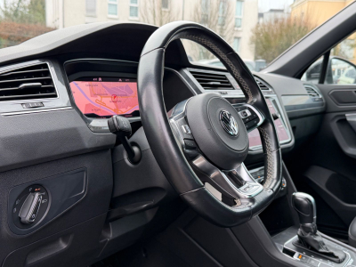 Volkswagen Tiguan Highline BMT/Start-Stopp 4Motion R LINE