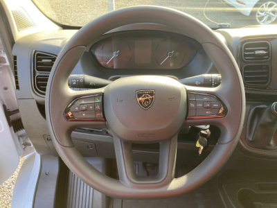 Peugeot Boxer 140 AUTO L3H2 Navi/Klimaauto/Kamera