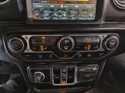 Jeep Gladiator 3.0 V6 MULTIJET GPS CAMERA 360 TOIT OUV SIEGES CHAUFF