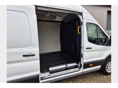 Ford Transit Custom 2.0 ECOBLUE 130 L4H3 TREND