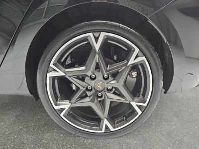 Cupra Leon 1.5 eTSi DSG 150