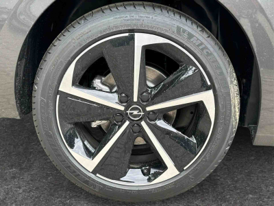 Opel Astra 1.5  CDI130 AUTO GS