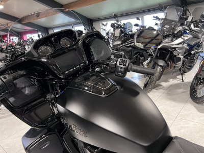 Indian Pursuit DARK HORSE PACK 112