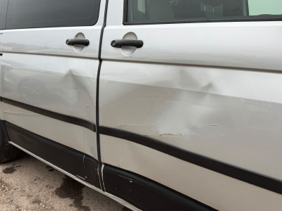 Volkswagen T5 Multivan 2.0 TDI 140 PS /7 xSitze