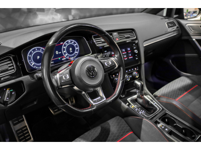 Volkswagen Golf 7 GTI PERFORMANCE