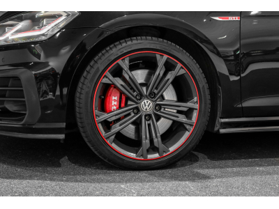 Volkswagen Golf 7 GTI PERFORMANCE