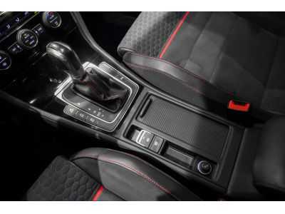 Volkswagen Golf 7 GTI PERFORMANCE