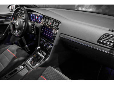Volkswagen Golf 7 GTI PERFORMANCE