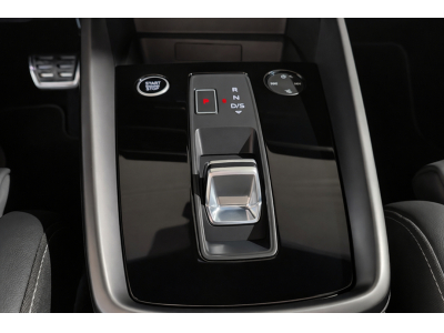 Audi A3 30 TFSI S-LINE S-TRONIC CUIR GPS CARPLAY VIRTUAL