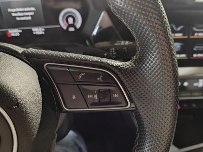 Audi A3 30 TFSI S-LINE S-TRONIC CUIR GPS CARPLAY VIRTUAL