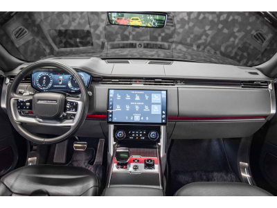 Land-Rover Range Rover SV P530 4.4 V8 LWB