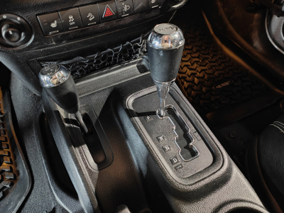 Jeep Wrangler 2.8 CRD JK UNLIMITED DECAPOTABLE UTILAIRE CUIR BLUETOOTH