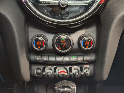 MINI Cooper 1.5 GPS CARPLAY CAMERA SIEGES CHAUFFANTS LED PDC AR