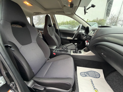 Subaru Impreza 2.0D Exclusive 4 WD