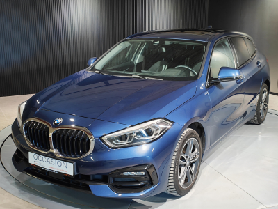 BMW 118 118dA SPORT TOIT PANO OUVRANT GPS CARPLAY CAMERA