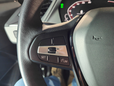 BMW 116 116i CARPLAY BLUETOOTH GPS RADAR AV+ARR