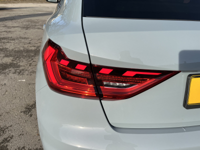 Audi A1 Sportback Adrenalin Black edition 30 TFSI 116cv S tronic Sline