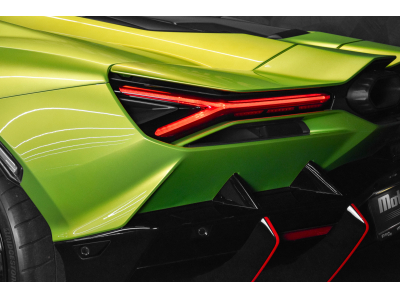 Lamborghini Revuelto AD PERSONAM - VERDE CITREA / ROSSO MARS