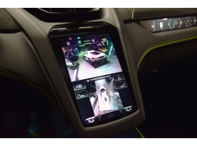 Lamborghini Revuelto AD PERSONAM - VERDE CITREA / ROSSO MARS