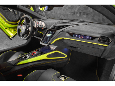 Lamborghini Revuelto AD PERSONAM - VERDE CITREA / ROSSO MARS